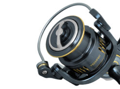 Котушка Delphin TECHNIX